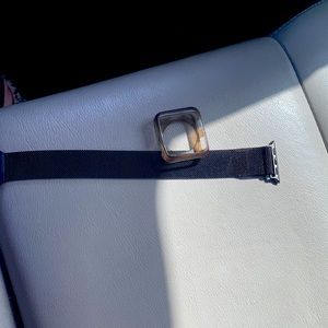 Black magnet Apple band and the cover